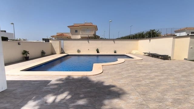 4 chambre Villa/Maison à vendre à Ciudad Quesada, Rojales avec piscine garage - 674 950 € (Ref: 9797857)