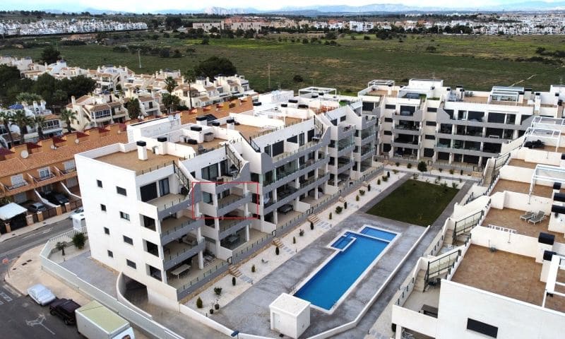 2 soverom Leilighet til salgs i Orihuela Costa med svømmebasseng - € 287 000 (Ref: 9797860)