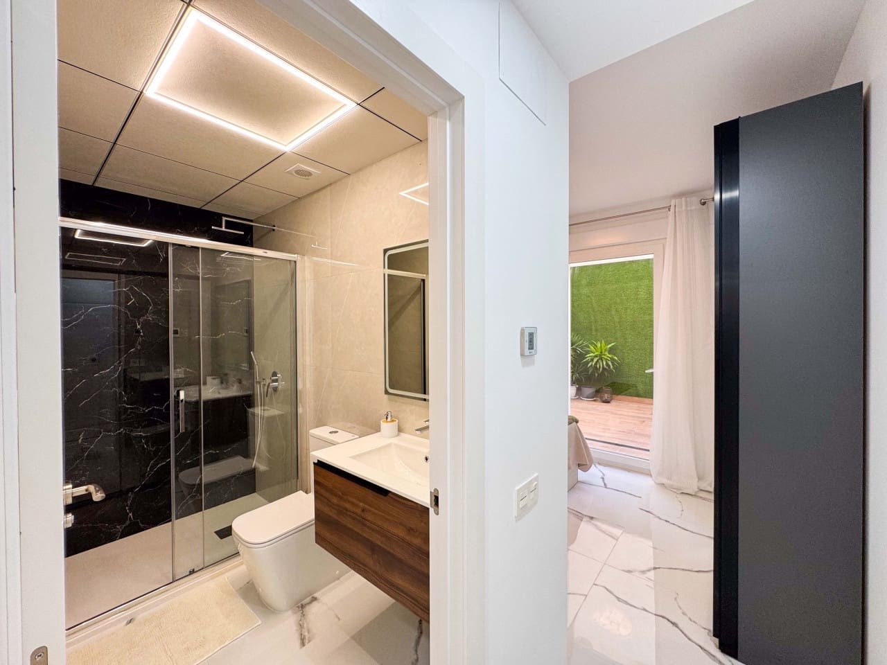 2 Zimmer Apartment zu verkaufen in Torrevieja - 230.000 € (Ref: 9797867)