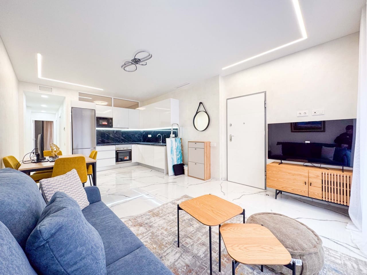 2 makuuhuone Huoneisto myytävänä paikassa Torrevieja - 230 000 € (Ref: 9797868)