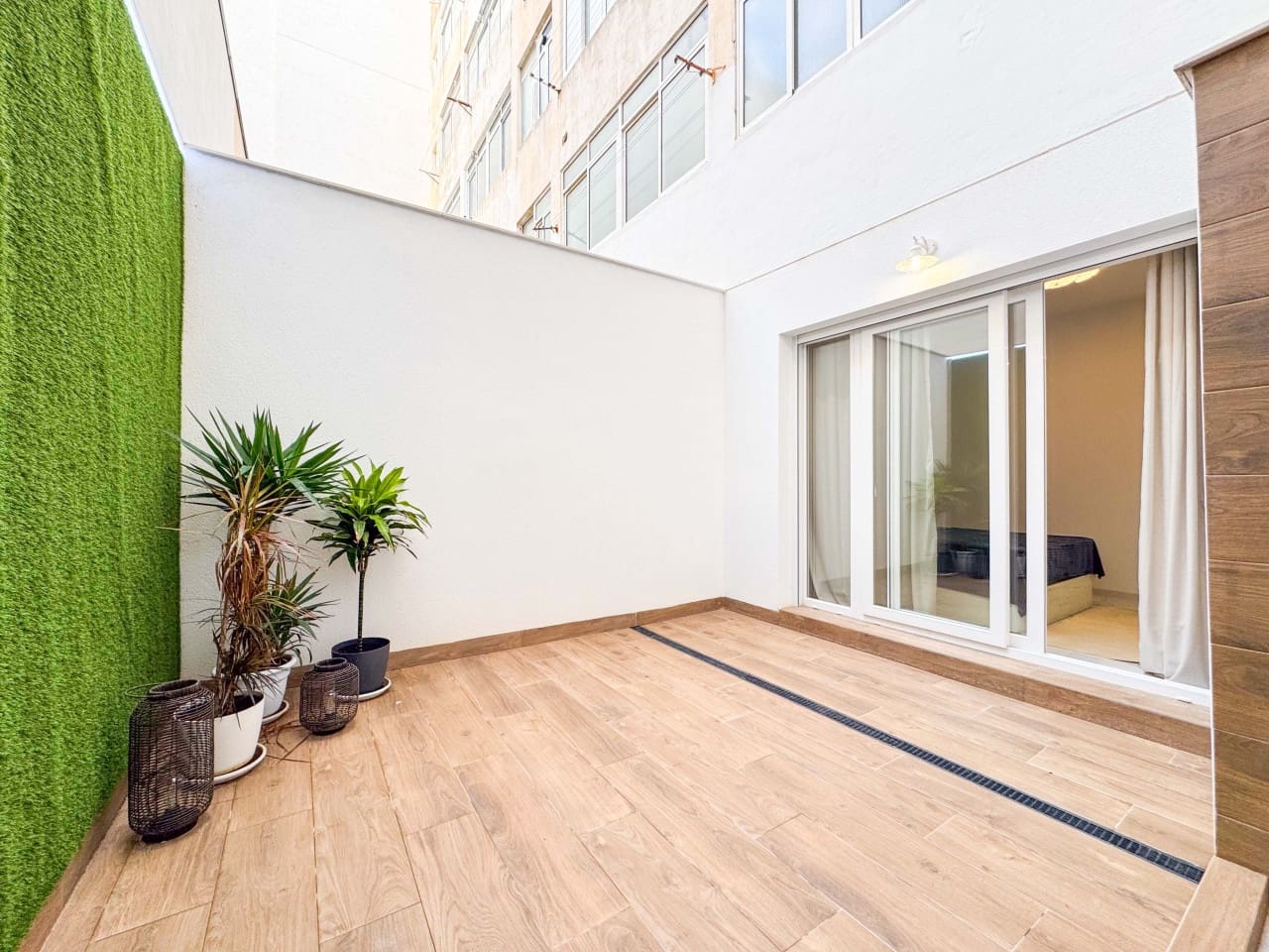 2 makuuhuone Huoneisto myytävänä paikassa Torrevieja - 230 000 € (Ref: 9797868)