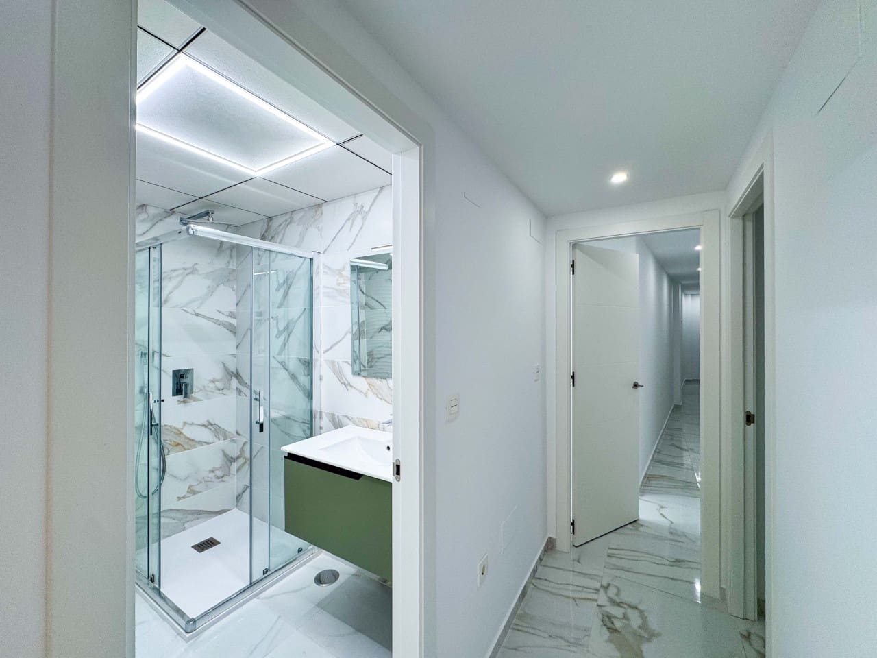 2 soverom Leilighet til salgs i Torrevieja - € 209 000 (Ref: 9797869)