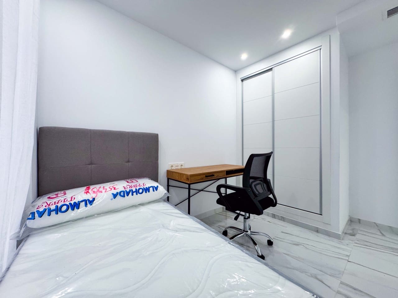 2 soverom Leilighet til salgs i Torrevieja - € 209 000 (Ref: 9797869)