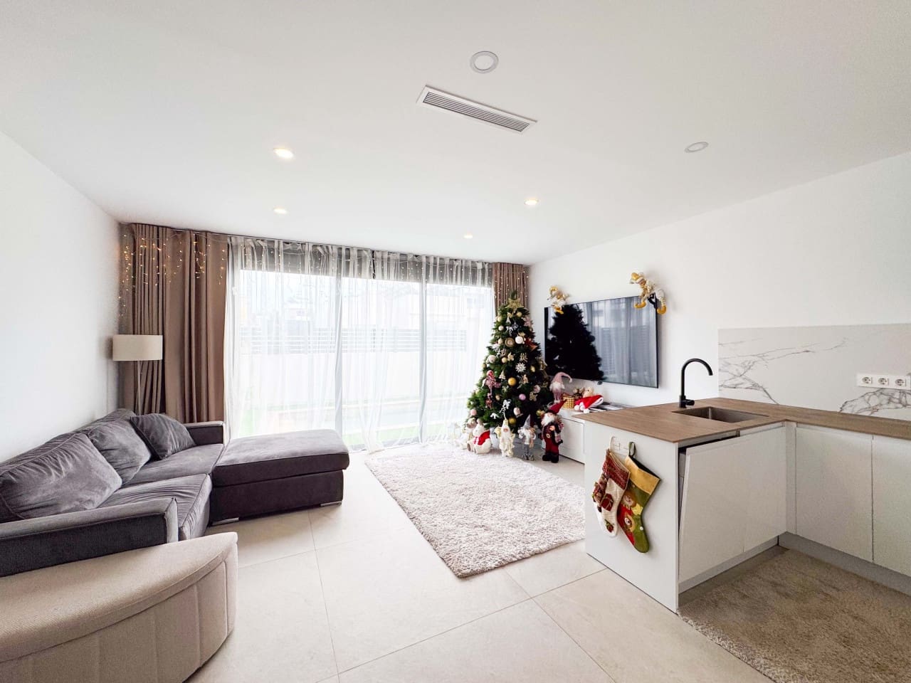 2 makuuhuone Omakotitalo myytävänä paikassa Benijofar mukana uima-altaan - 299 990 € (Ref: 9797871)