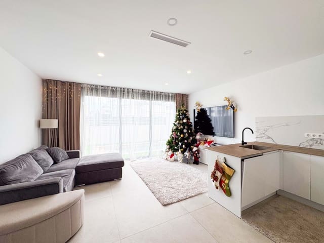 2 makuuhuone Omakotitalo myytävänä paikassa Benijófar mukana uima-altaan - 299 990 € (Ref: 9797871)