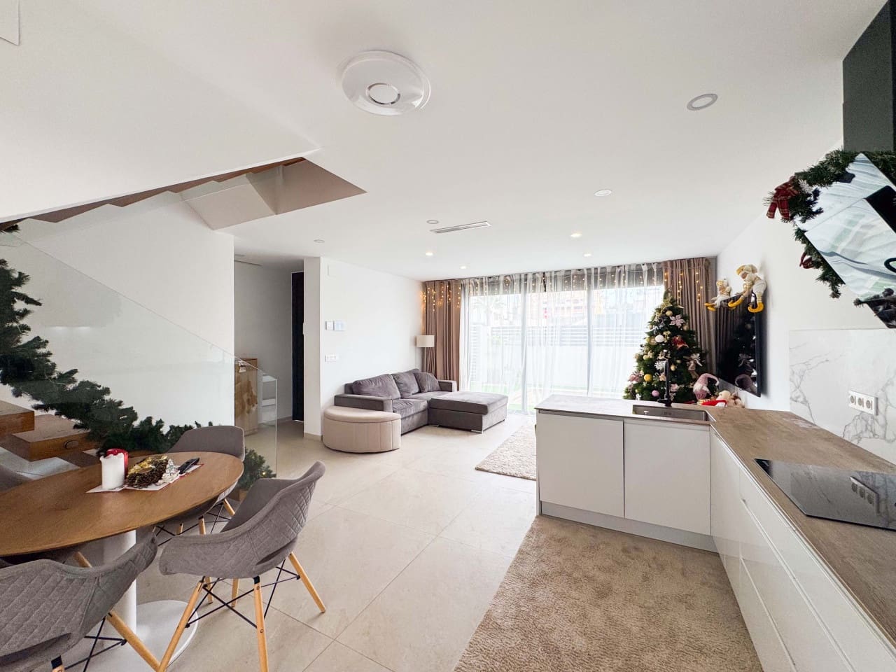 2 makuuhuone Omakotitalo myytävänä paikassa Benijofar mukana uima-altaan - 299 990 € (Ref: 9797871)