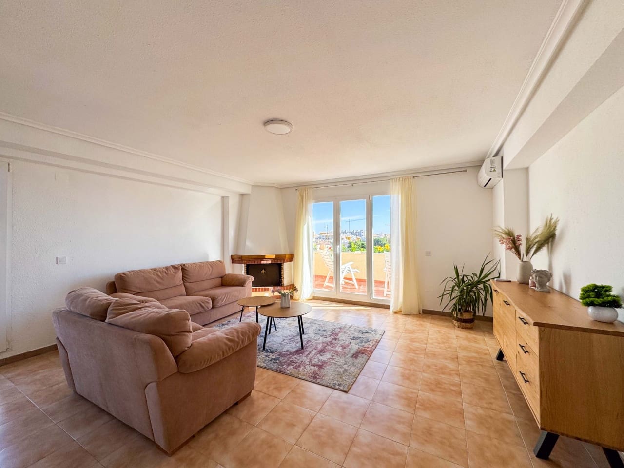 2 quarto Apartamento para venda em Torrevieja - 247 000 € (Ref: 9797872)