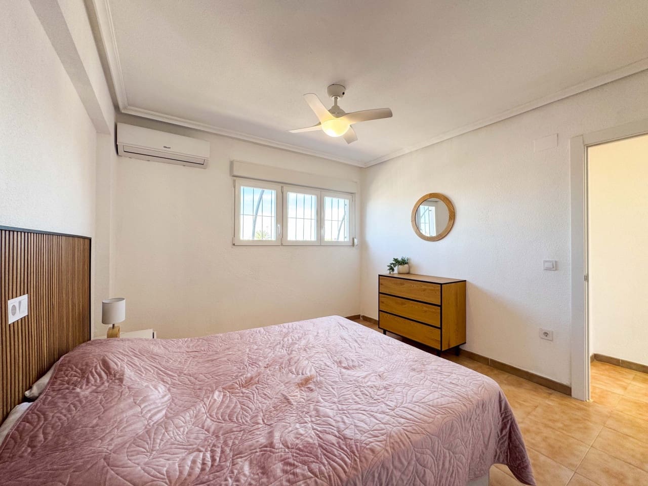 2 quarto Apartamento para venda em Torrevieja - 247 000 € (Ref: 9797872)