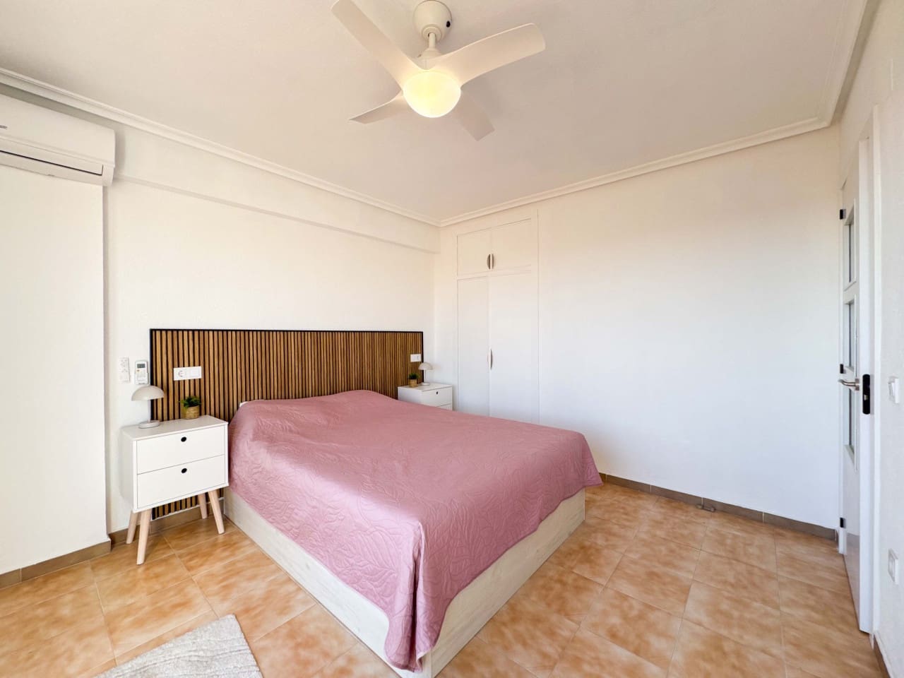 2 quarto Apartamento para venda em Torrevieja - 247 000 € (Ref: 9797872)