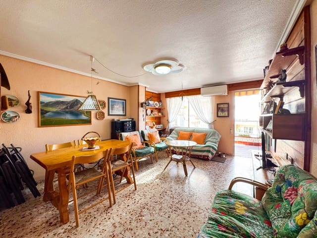 3 bedroom Apartment for sale in Los Europeos, Torrevieja - € 214,000 (Ref: 9797873)