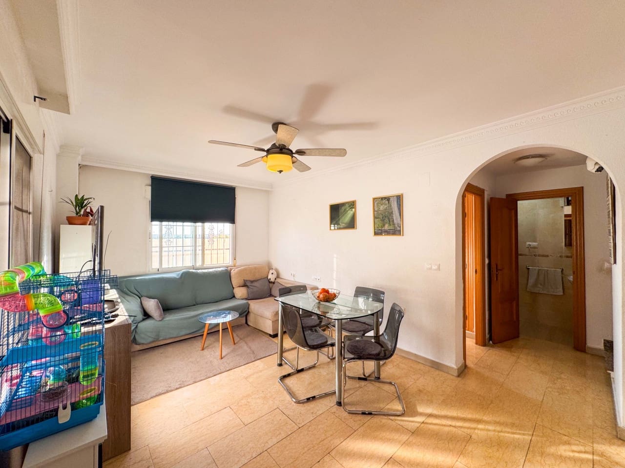 3 soveværelse Byhus til salg i Torrevieja med swimmingpool garage - € 224.000 (Ref: 9797874)