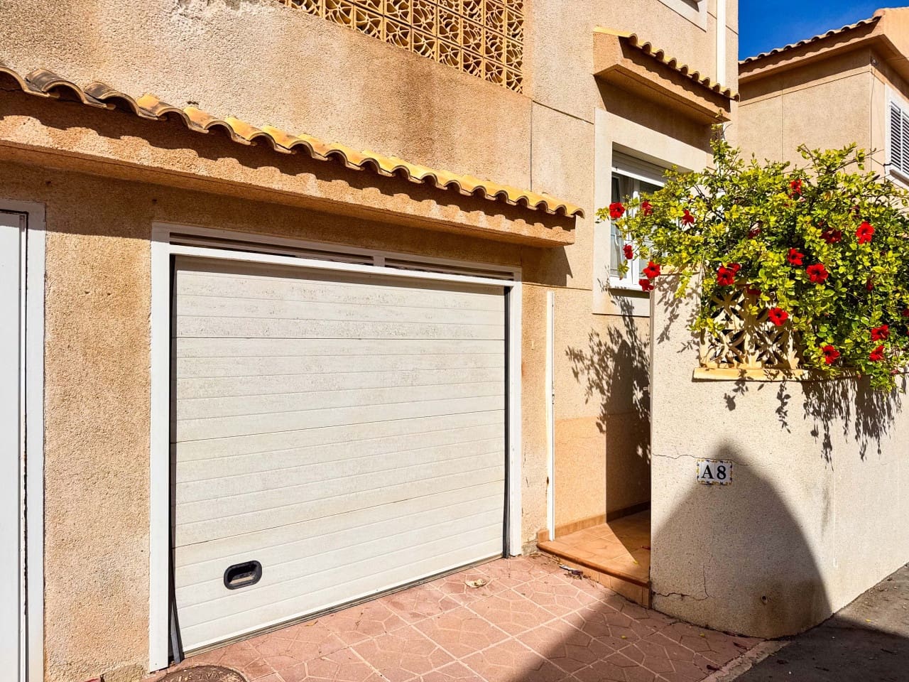 3 slaapkamer Huis te koop in Torrevieja met garage - € 419.000 (Ref: 9797876)