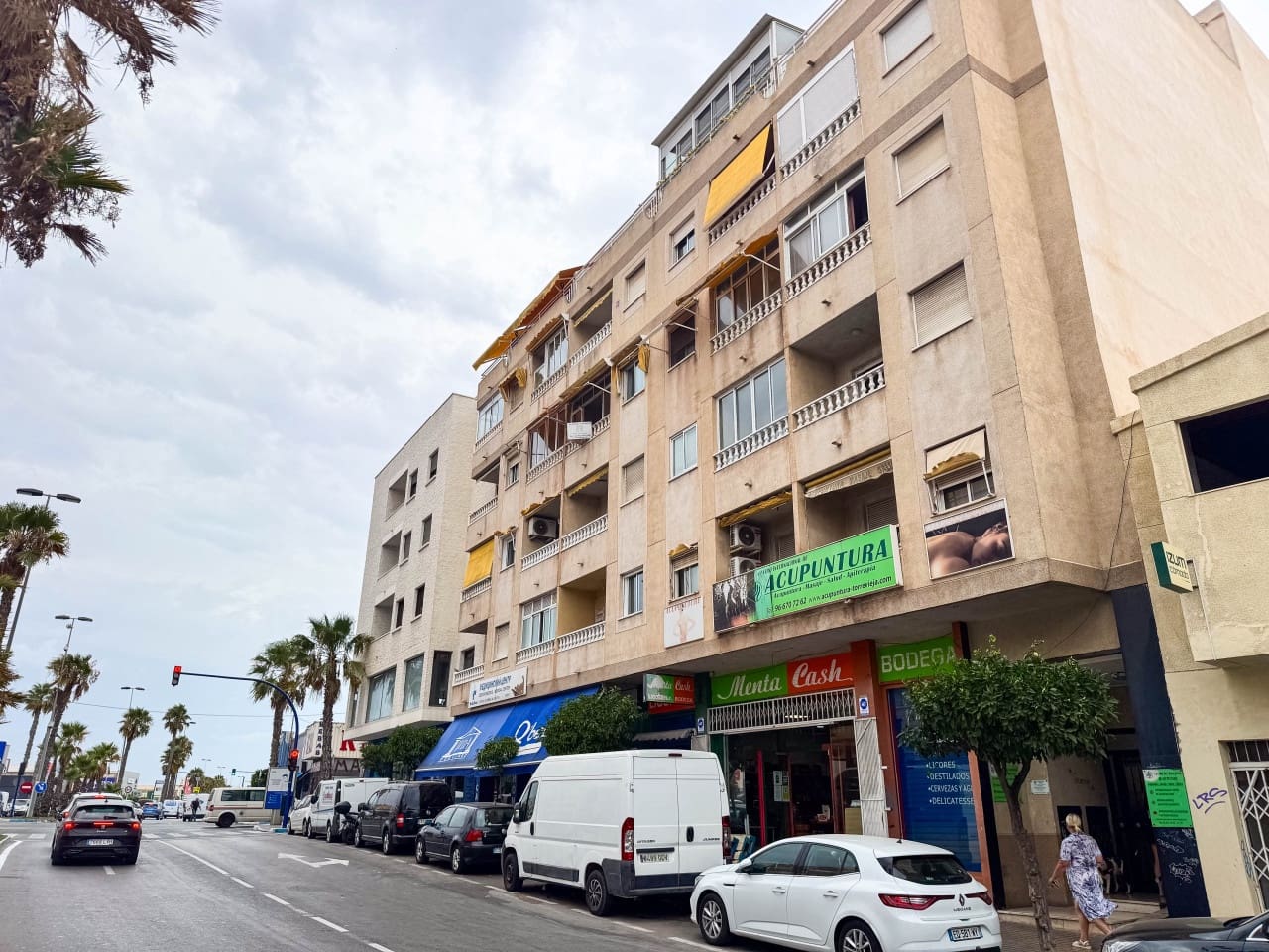 4 sovrum Lägenhet till salu i Torrevieja - 210 000 € (Ref: 9797878)
