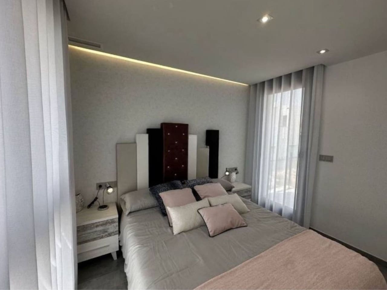 3 sovrum Villa till salu i Torrevieja med pool garage - 670 000 € (Ref: 9797882)