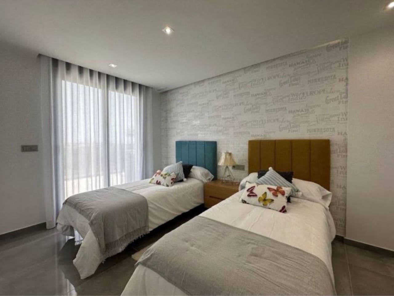 3 sovrum Villa till salu i Torrevieja med pool garage - 670 000 € (Ref: 9797882)