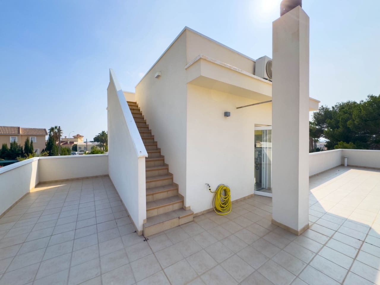 4 sypialnia Willa na sprzedaż w Ciudad Quesada z basenem - 549 000 € (Ref: 9797885)