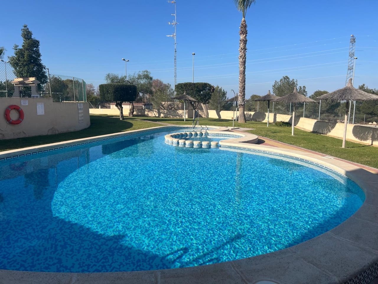 3 slaapkamer Villa te koop in Orihuela Costa met zwembad garage - € 349.900 (Ref: 9797886)