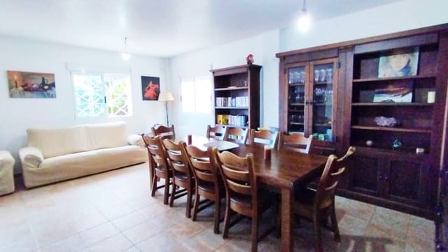 6 soveværelse Villa til salg i El Chaparral, Torrevieja med swimmingpool garage - € 539.000 (Ref: 9797890)