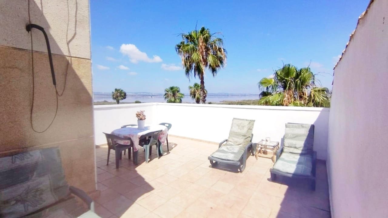 6 soveværelse Villa til salg i Torrevieja med swimmingpool garage - € 539.000 (Ref: 9797890)