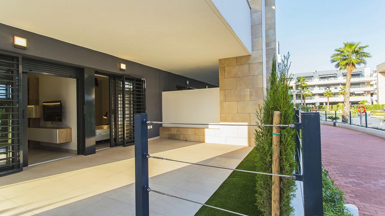 2 chambre Appartement à vendre à Orihuela Costa avec piscine - 420 000 € (Ref: 9797892)