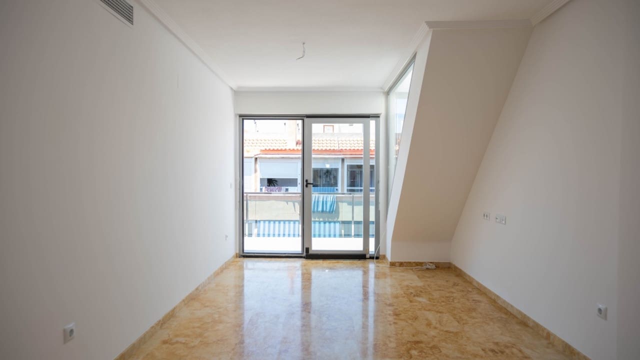 2 camera da letto Appartamento in vendita in Torrevieja con piscina - 310.000 € (Rif: 9797893)