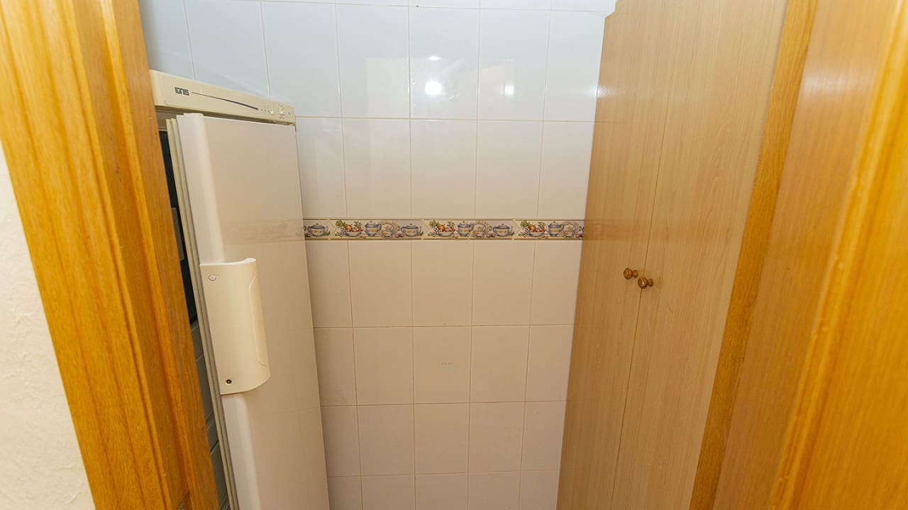 Casa de 3 habitaciones en Orihuela en venta con piscina - 310.000 € (Ref: 9797894)