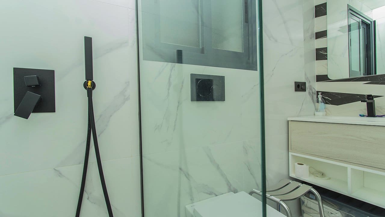 3 slaapkamer Appartement te koop in Torrevieja met zwembad garage - € 308.500 (Ref: 9797898)