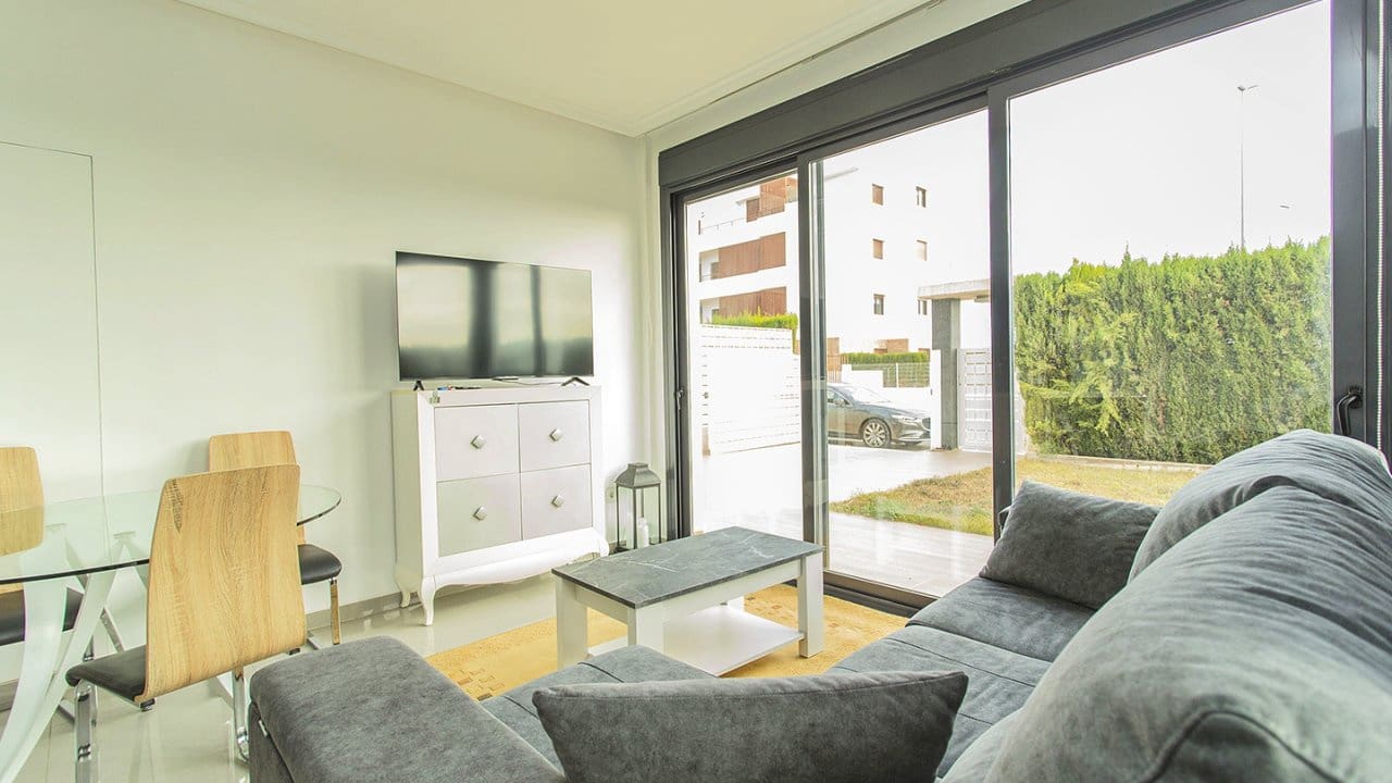 3 Zimmer Villa zu verkaufen in Orihuela Costa mit Pool - 499.000 € (Ref: 9797899)