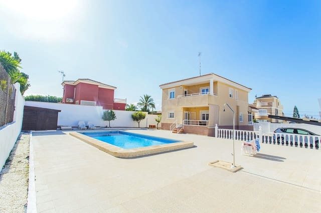 5 sypialnia Willa na sprzedaż w Aguas Nuevas, Torrevieja z basenem garażem - 625 000 € (Ref: 9797900)