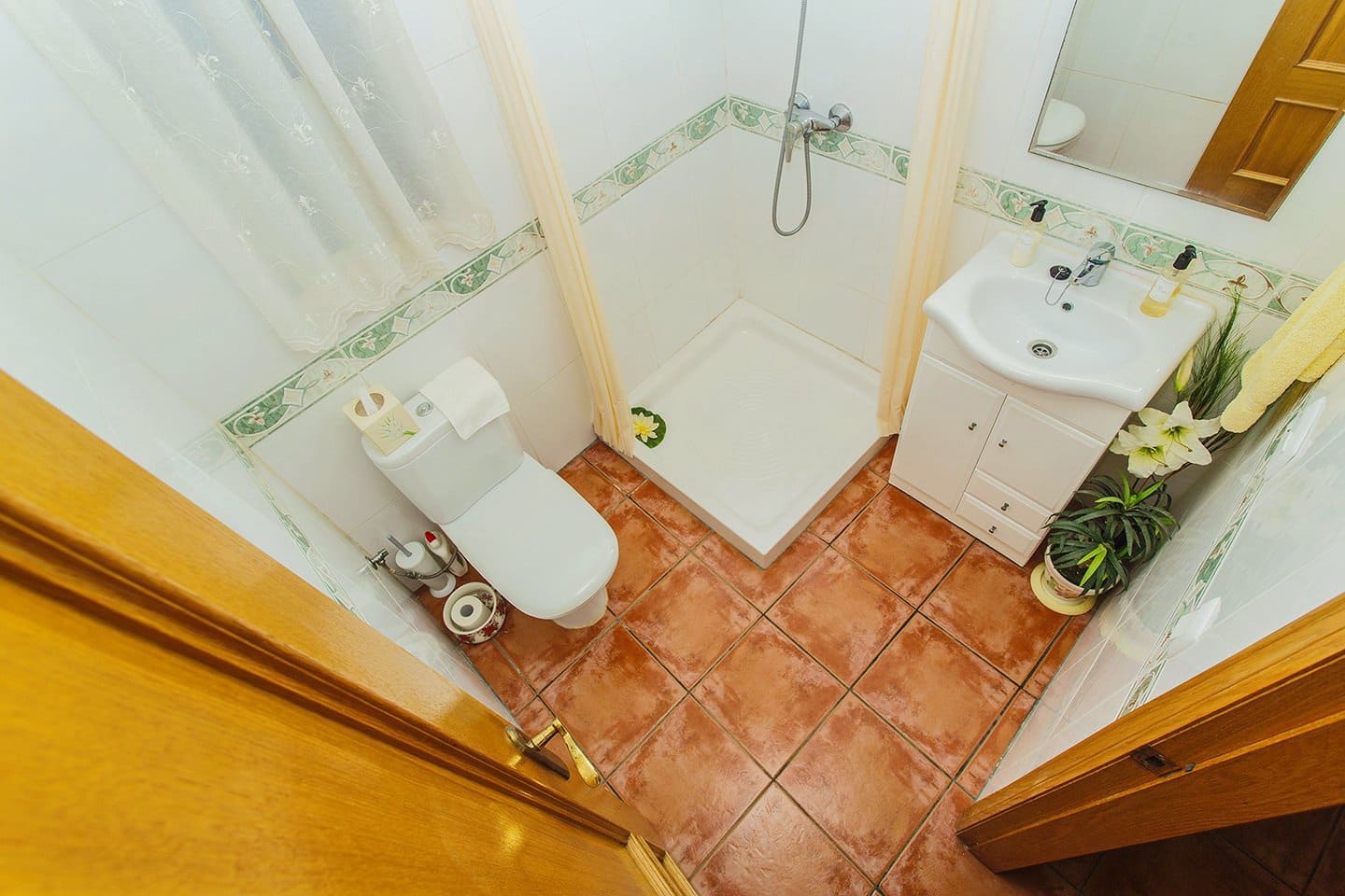 5 sypialnia Willa na sprzedaż w Torrevieja z basenem garażem - 625 000 € (Ref: 9797900)