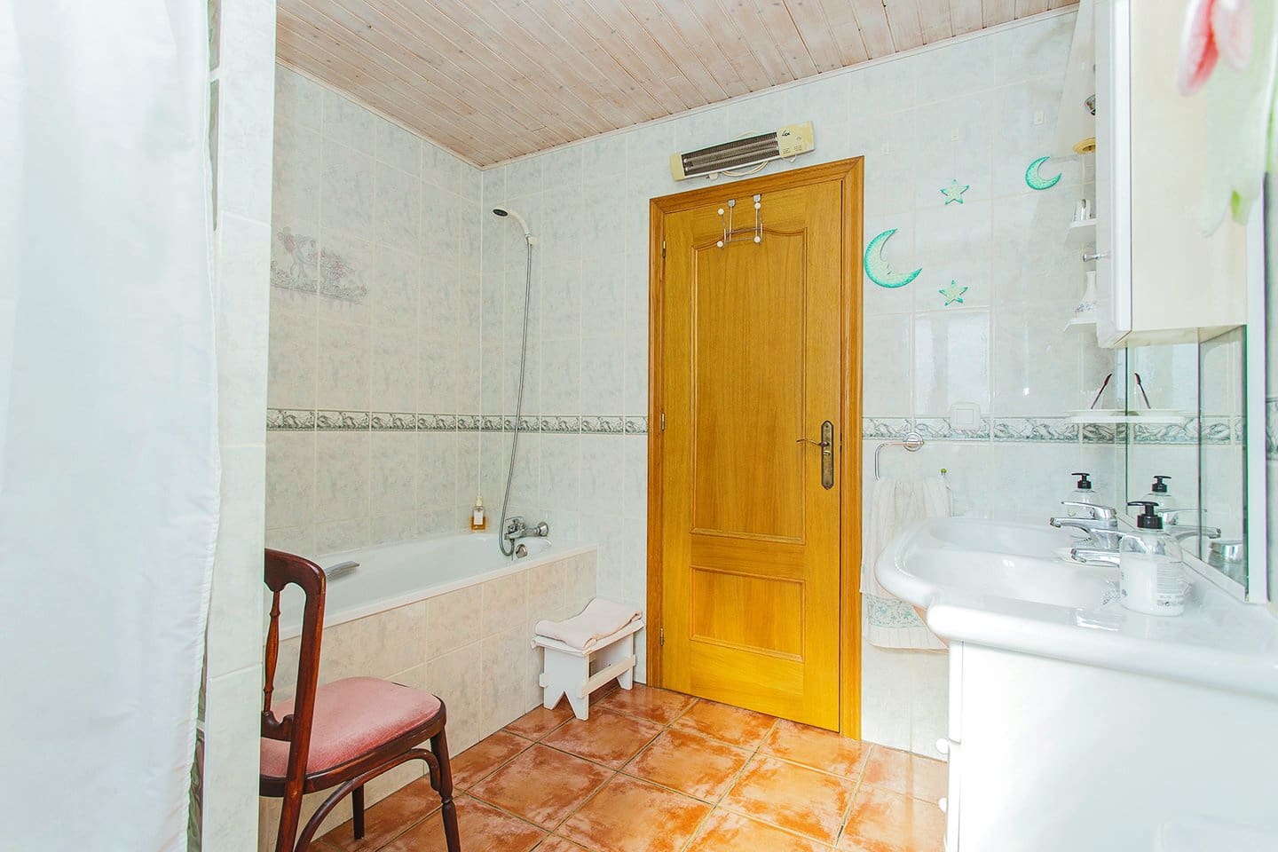 5 sypialnia Willa na sprzedaż w Torrevieja z basenem garażem - 625 000 € (Ref: 9797900)