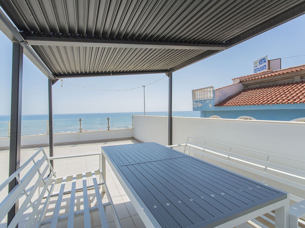 6 makuuhuone Huvila myytävänä paikassa La Mata mukana uima-altaan 
autotalli - 1 200 000 € (Ref: 9797901)