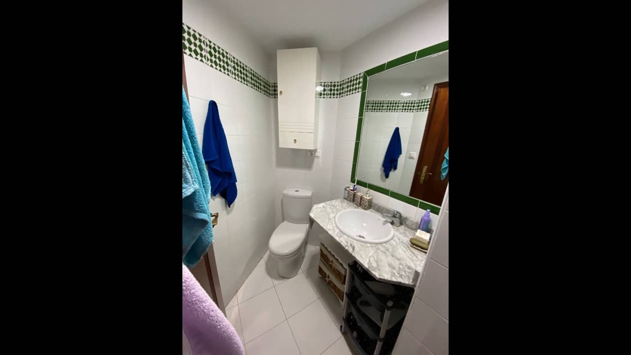 2 makuuhuone Huoneisto myytävänä paikassa Torrevieja mukana uima-altaan - 250 000 € (Ref: 9797902)