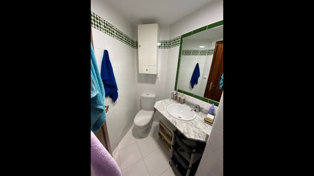 2 makuuhuone Huoneisto myytävänä paikassa Playa de los Locos, Torrevieja mukana uima-altaan - 250 000 € (Ref: 9797902)