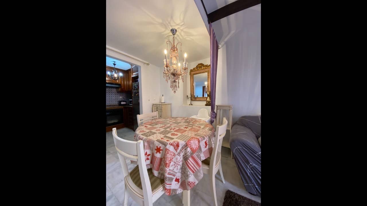 2 makuuhuone Huoneisto myytävänä paikassa Torrevieja mukana uima-altaan - 250 000 € (Ref: 9797902)