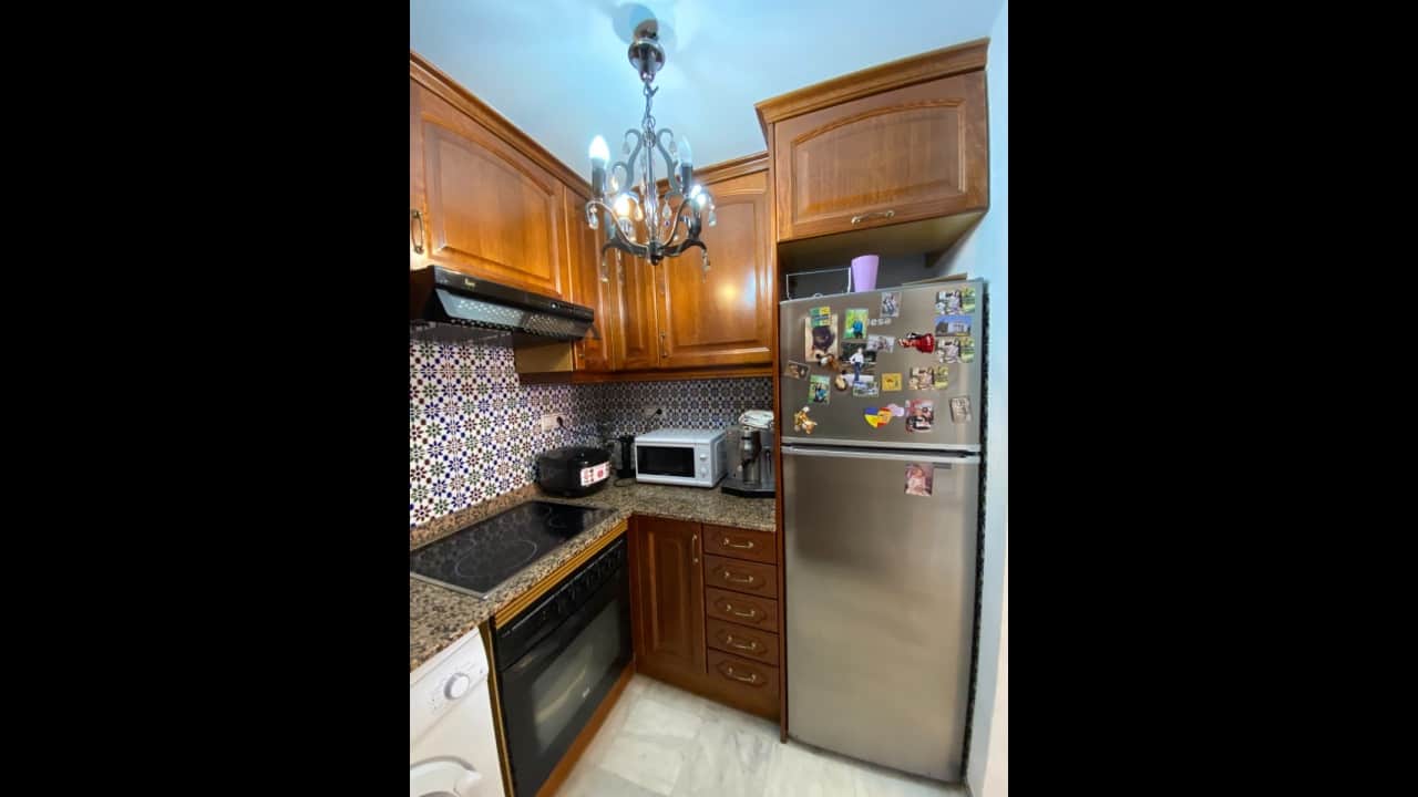 2 makuuhuone Huoneisto myytävänä paikassa Torrevieja mukana uima-altaan - 250 000 € (Ref: 9797902)