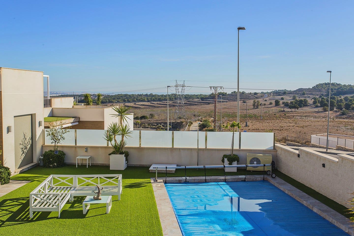 3 soveværelse Villa til salg i San Miguel de Salinas med swimmingpool garage - € 565.000 (Ref: 9797903)