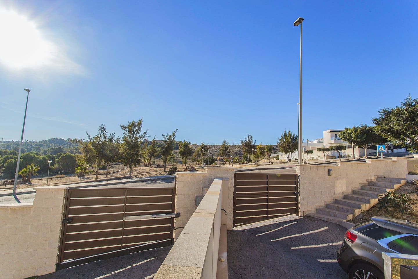 3 soveværelse Villa til salg i San Miguel de Salinas med swimmingpool garage - € 565.000 (Ref: 9797903)