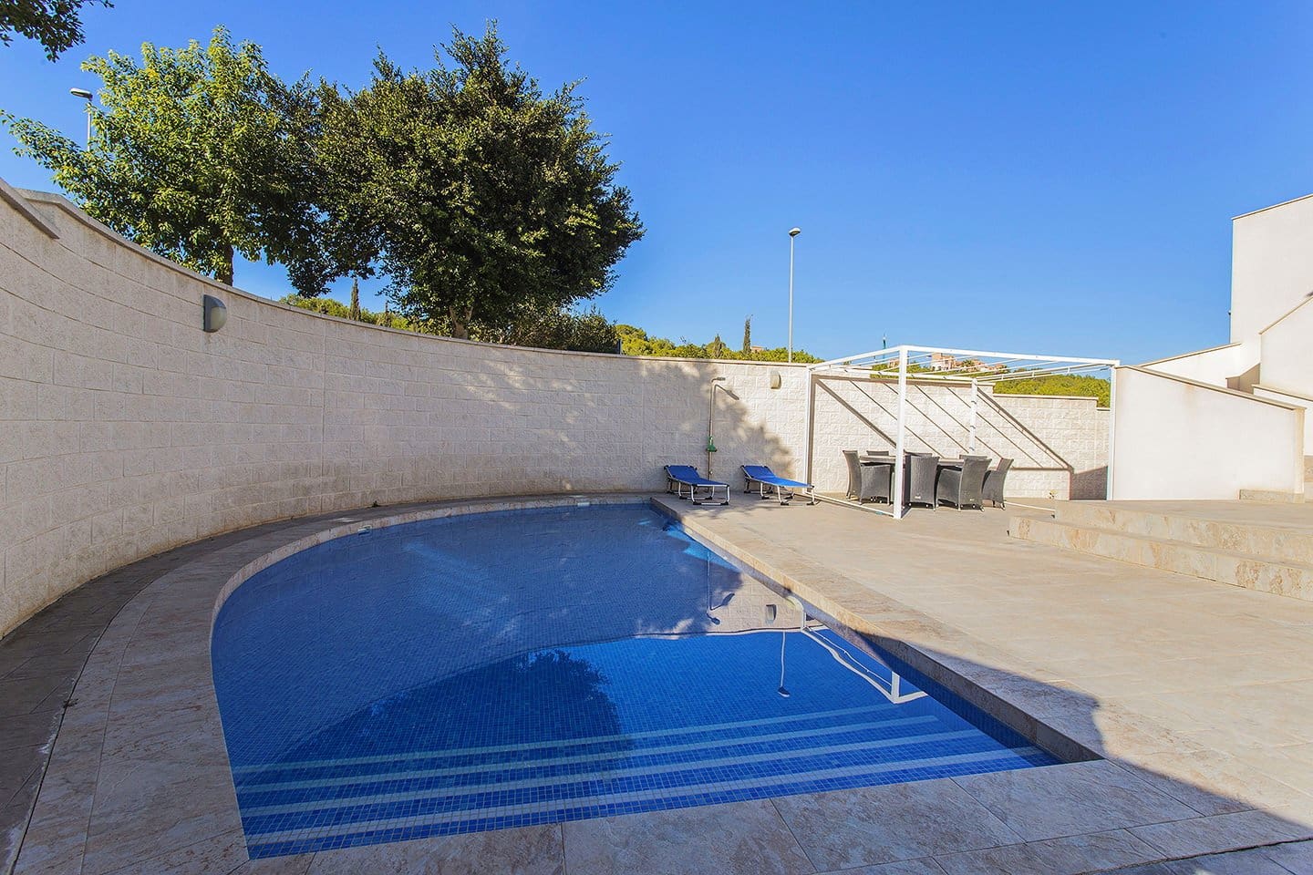 3 soveværelse Villa til salg i San Miguel de Salinas med swimmingpool garage - € 565.000 (Ref: 9797903)