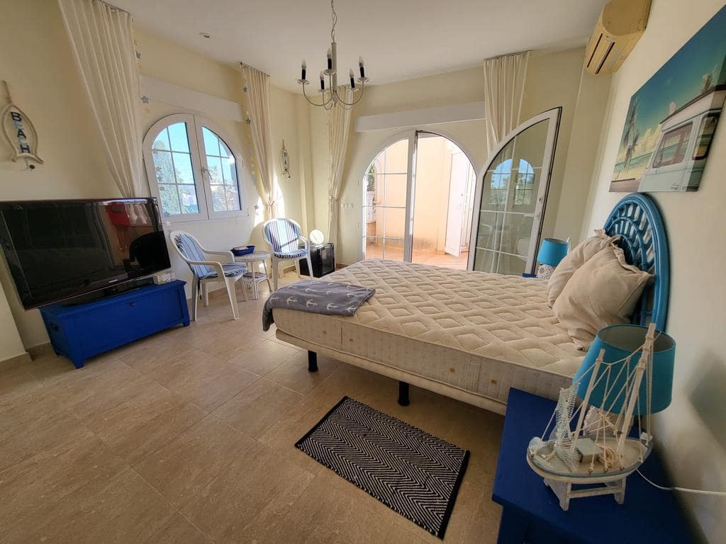 4 quarto Moradia para venda em Orihuela Costa com piscina - 860 000 € (Ref: 9797904)