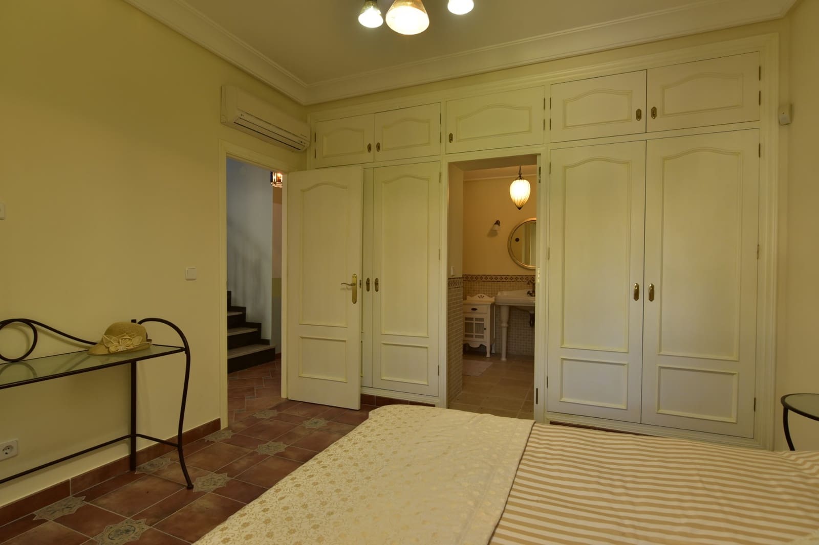 7 Zimmer Villa zu verkaufen in Orihuela Costa mit Pool - 1.300.000 € (Ref: 9797905)