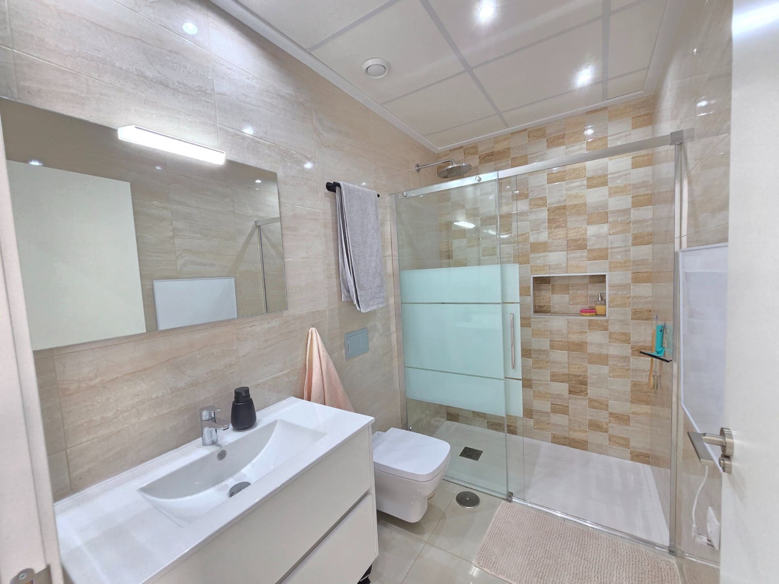 3 sovrum Hus till salu i Ciudad Quesada med pool - 359 900 € (Ref: 9797908)