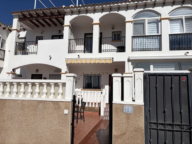 2 sovrum Hus till salu i Punta Prima, Torrevieja med pool garage - 184 950 € (Ref: 9797911)