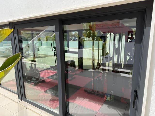 2 chambre Appartement à vendre à Pilar de la Horadada ciudad, Pilar de la Horadada avec piscine - 269 900 € (Ref: 9797912)