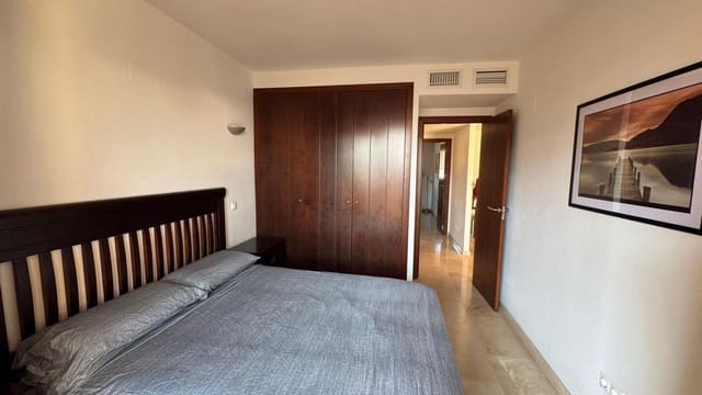 2 chambre Appartement à vendre à Torrevieja - 250 000 € (Ref: 9797913)