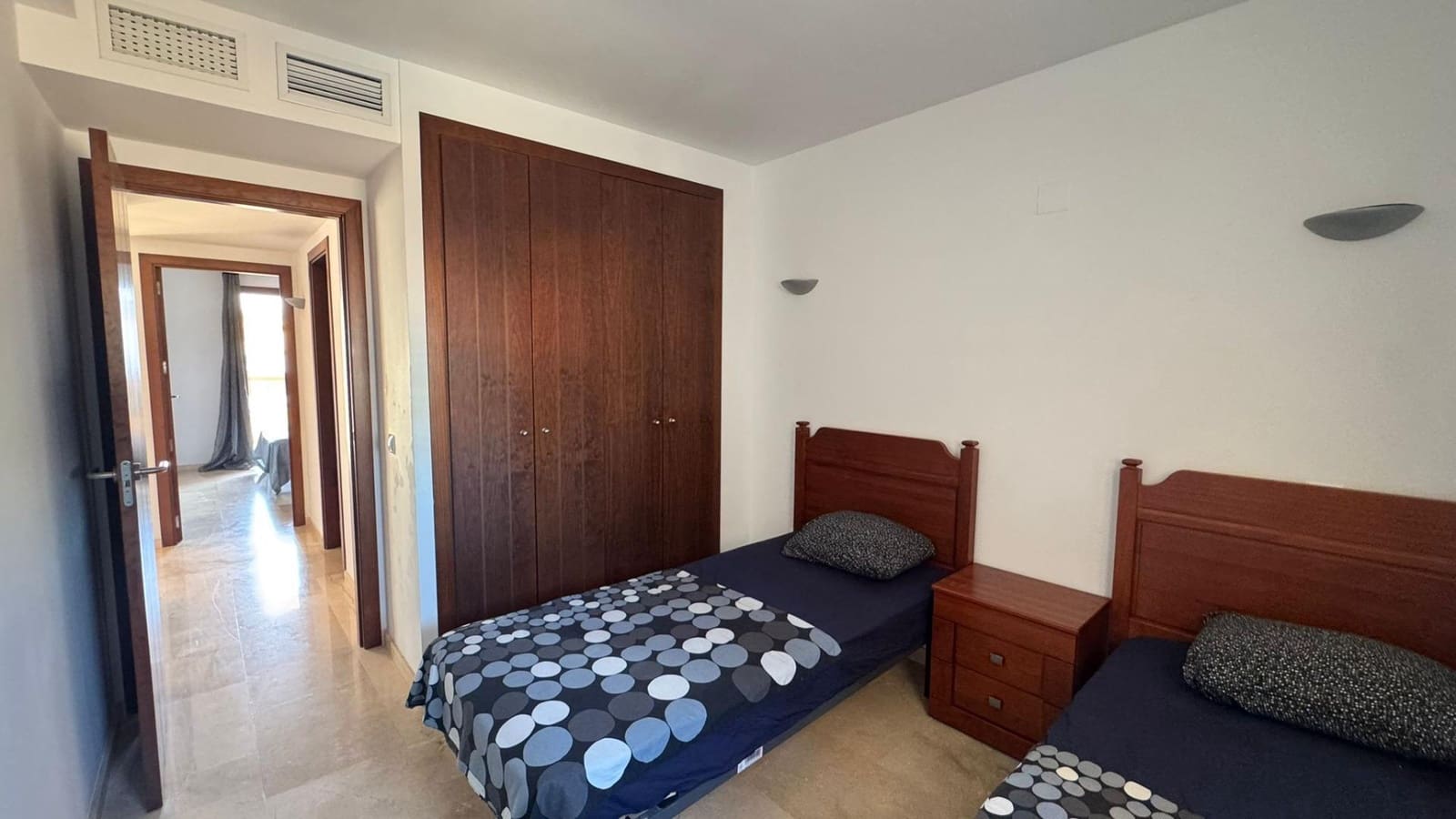 2 chambre Appartement à vendre à Torrevieja - 250 000 € (Ref: 9797913)