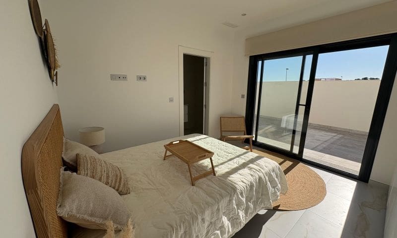 3 quarto Moradia para venda em Pinar de Campoverde - 399 900 € (Ref: 9797922)