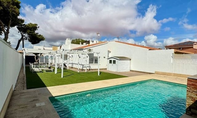 2 Zimmer Villa zu verkaufen in Parque Acuático - Sector 25, Torrevieja mit Pool - 385.000 € (Ref: 9797924)