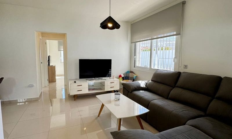 2 Zimmer Villa zu verkaufen in Torrevieja mit Pool - 385.000 € (Ref: 9797924)