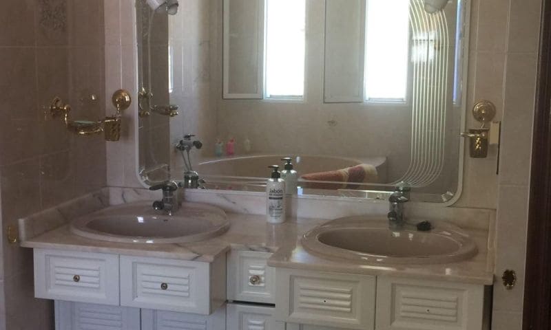 3 camera da letto Villa in vendita in Torrevieja con piscina garage - 472.995 € (Rif: 9797925)